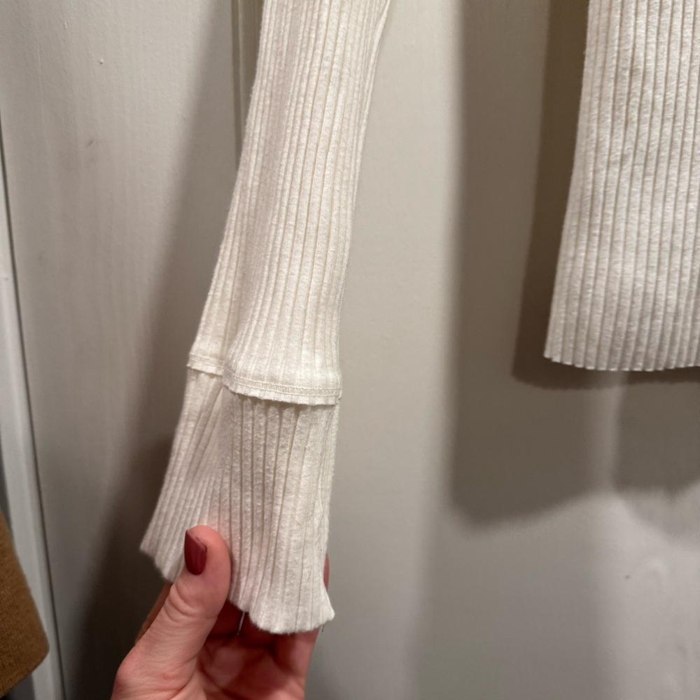 Aerie Fireside Long Sleeve Henley T-Shirt White Small Ribbed Cozy Y2K - Picture 6 of 14